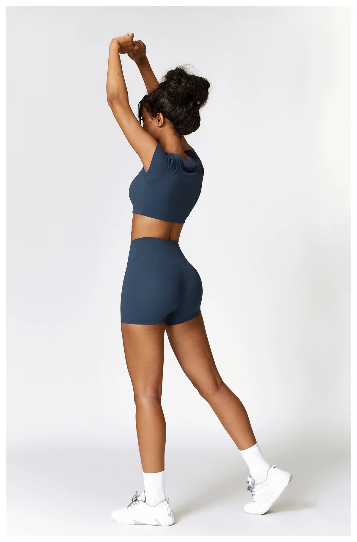 Seamless Harmony Yoga Set - Short Sleeve Tee & Shorts